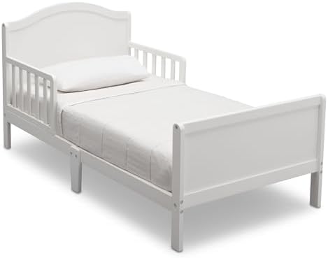 Delta Children Bennett Wood Toddler Bed - Greenguard Gold Certified, Bianca White