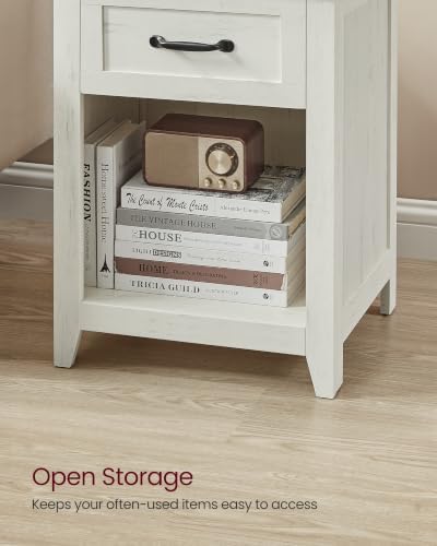 VASAGLE Farmhouse Wood Nightstands with Charging Station