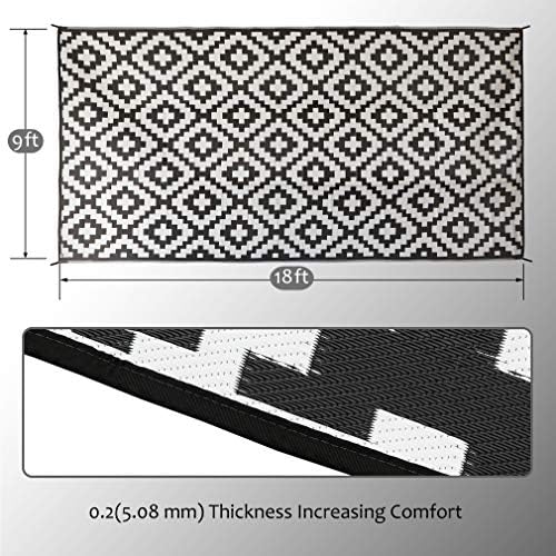 SAND MINE Waterproof Outdoor Rug 9x18 ft, Plastic Straw Rug, Modern Area Rug, Large Floor Mat, RV, Patio, Backyard, Deck, Picnic, Beach, Trailer, Camping (9' x 18', Black & White Lattice)
