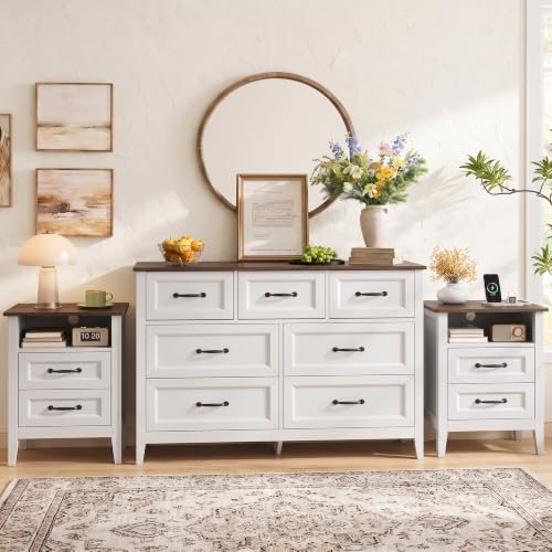 Gizoon 3 PC Bedroom Set, 2 Nightstands with Charging Station & Dresser