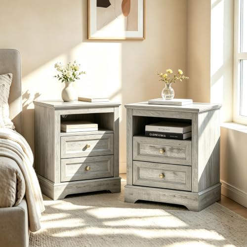 KIGOTY Farmhouse Bedroom Set, 3 Pcs Dresser and Nightstand Sets, 9 Drawer Dresser & 2 Drawer Nightstand Set with Charging Station,Rustic Wood Bedroom Furniture Set for Home