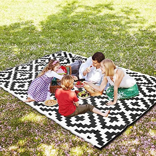 SAND MINE Waterproof Outdoor Rug 5x8 ft, Plastic Reversible Rug, Modern Area Rug, Large Floor Mat for Outdoors, RV, Patio, Backyard, Deck, Picnic, Beach, Camping (5' x 8', Black & White Lattice)