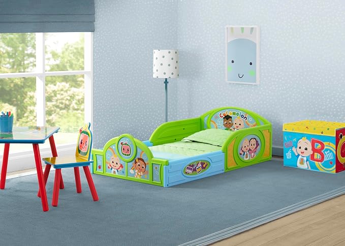 Delta Children - CoComelon 4-Piece Toddler Room-in-a-Box Set – Includes Sleep and Play Toddler Bed, Table, 1 Chair and Fabric Toy Box, Green
